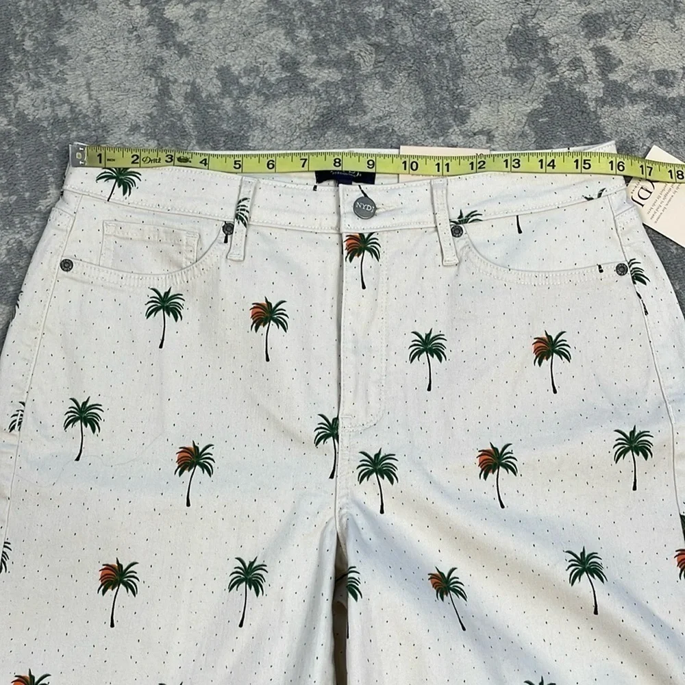 NWT NYDJ Cirque Des Palm Tree High Rise A Line Short Fray Hem Tropical Sz 10